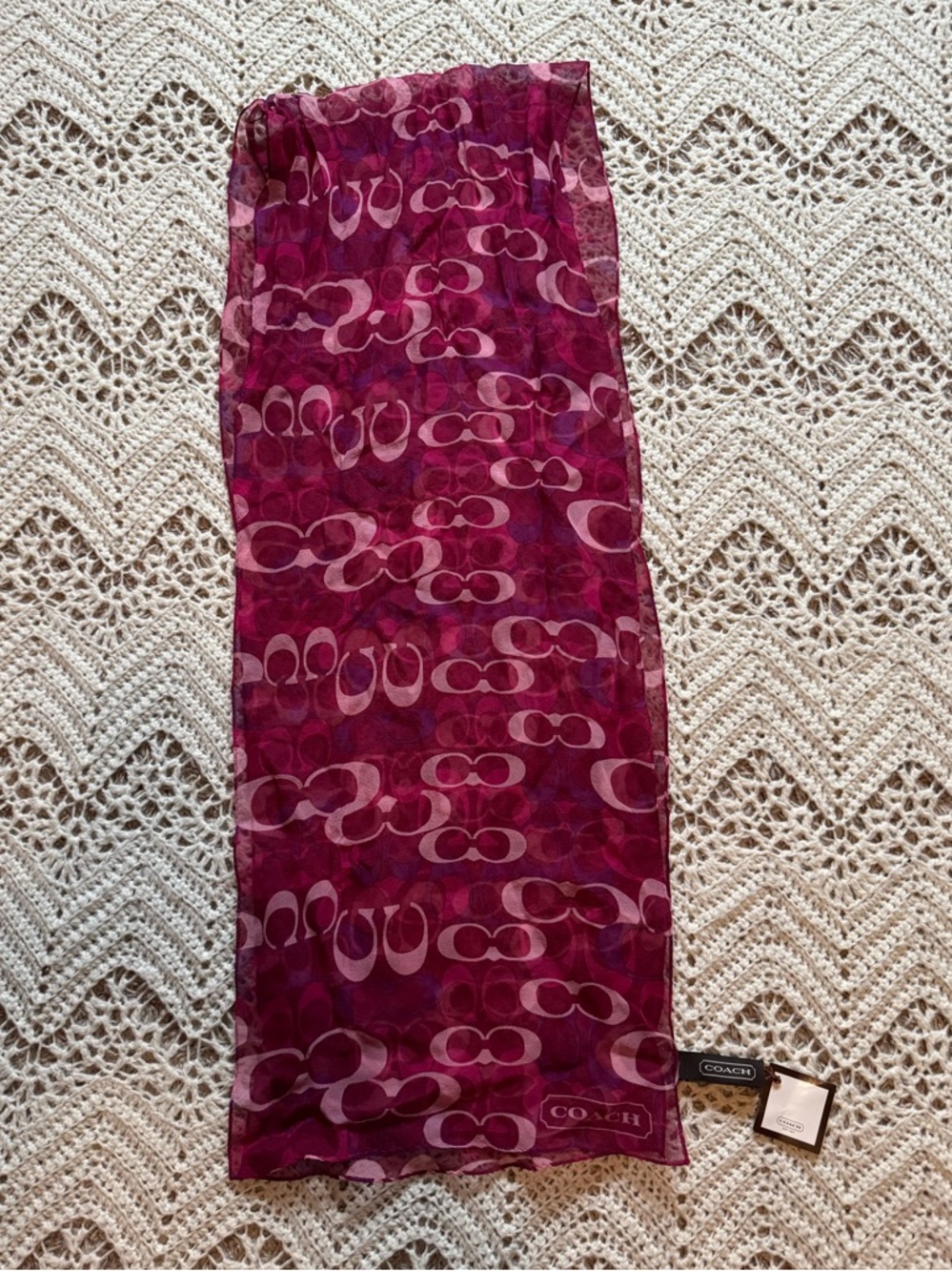 NWT Coach Vintage Signature C Logo Silk Scarf Pink/Fuchsia/Purple Purse Scarf